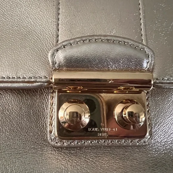 Louis Vuitton Sofia Coppola Gold Leather Clutch Bag (Pre-Owned) - Picture 2 of 8